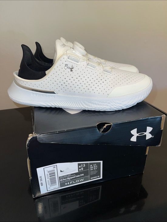 Under Armour Shoes - 🗣️BRAND NEW! NEVER WORN! Women’s Under Armour White and Black Slip-On Sneakers